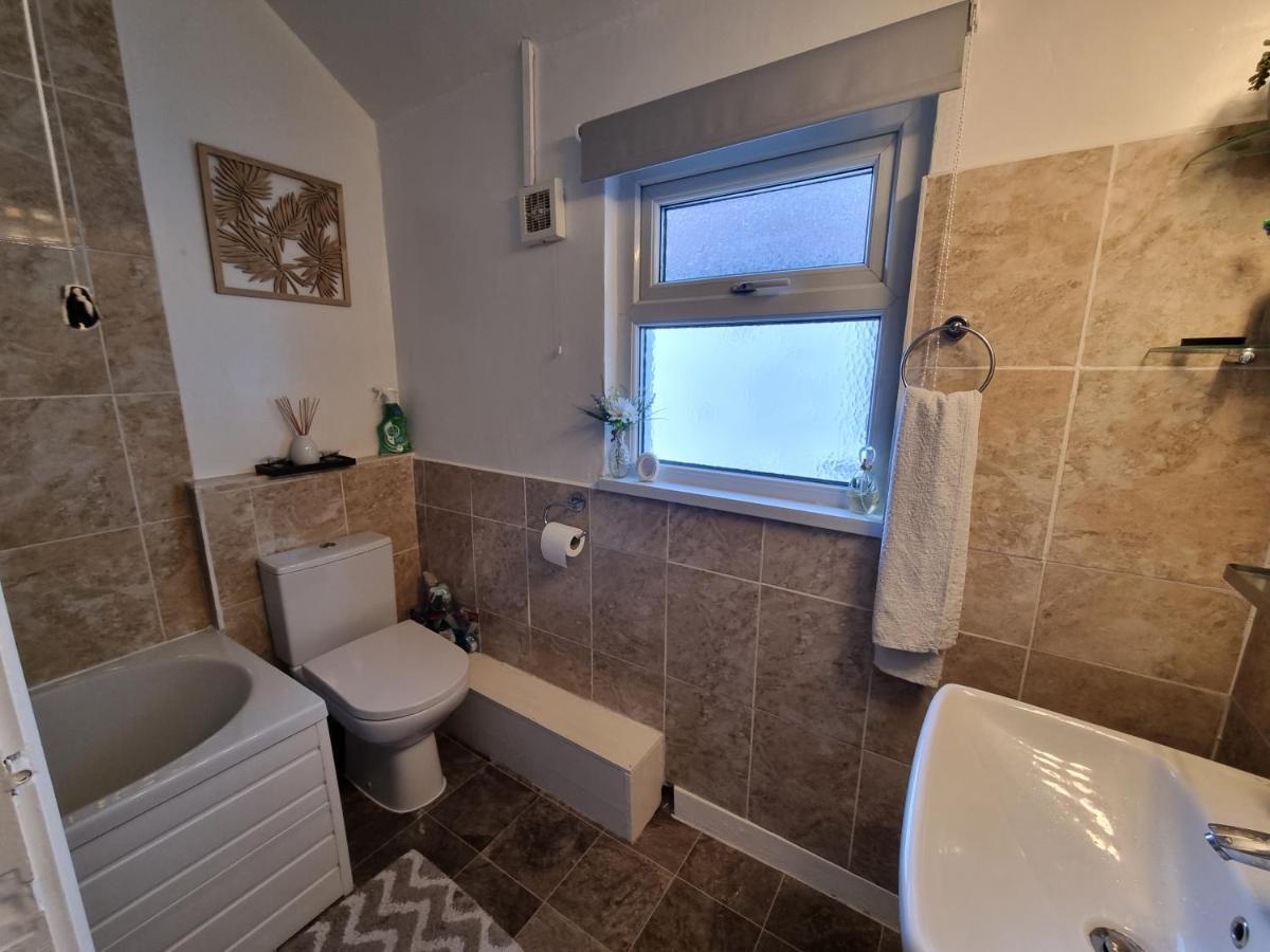 Private Luxury Double Room In Cardiff Exterior foto