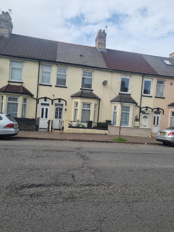 Private Luxury Double Room In Cardiff Exterior foto